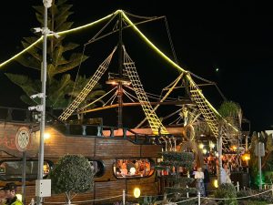 Eva Otero, customer rating Astral Marbella 5 stars.